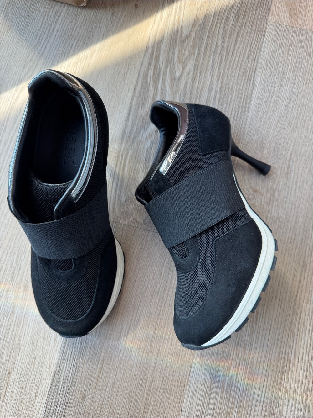 Sneex “The Icon” Slip-On Heeled Sneaker